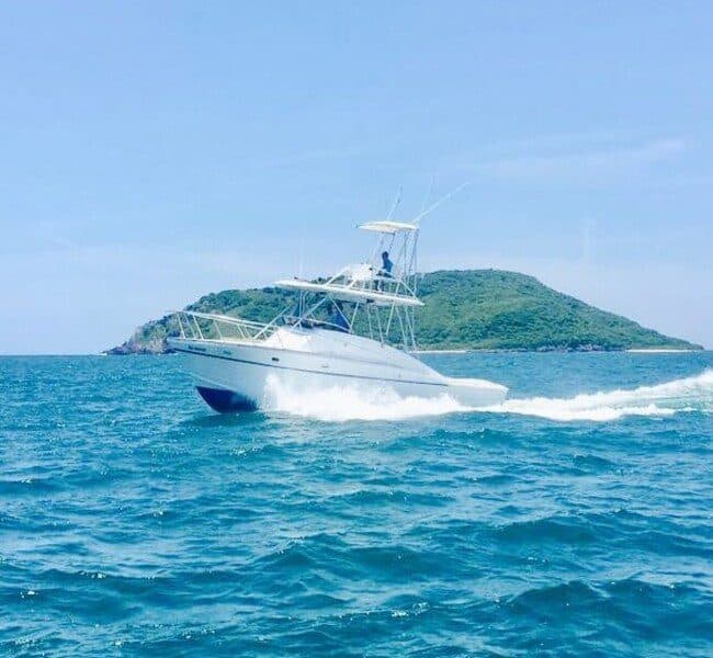 boat fishing mazatlan