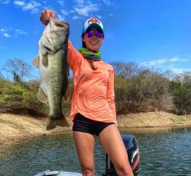 Presa Picachos – Pesca de Lobina – Medio Dia