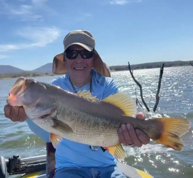 Presa el Salto – Pesca de Lobina