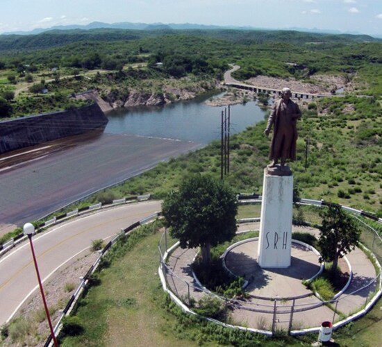 Aereal view and statue Lake Mahone
