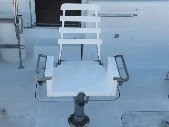 Samaki II - Fishing boat exterior view 2