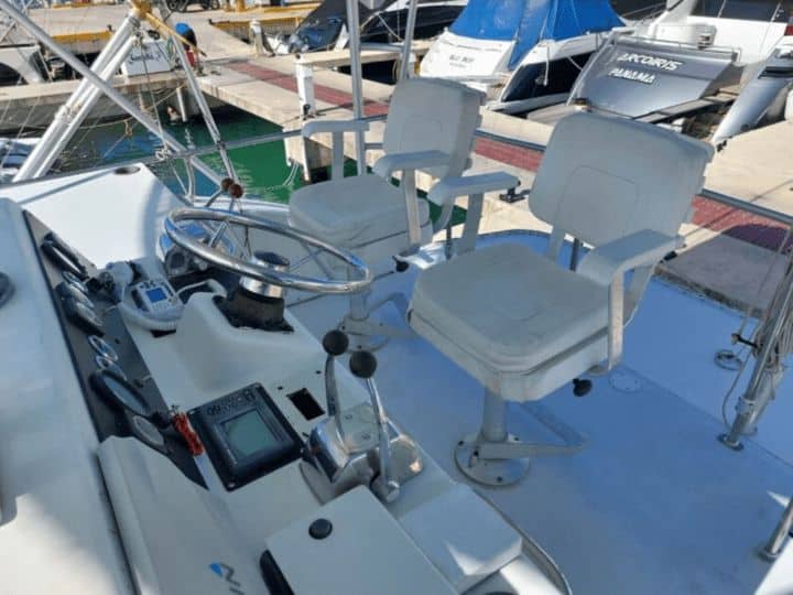 Samaki II - Fishing boat exterior view 4